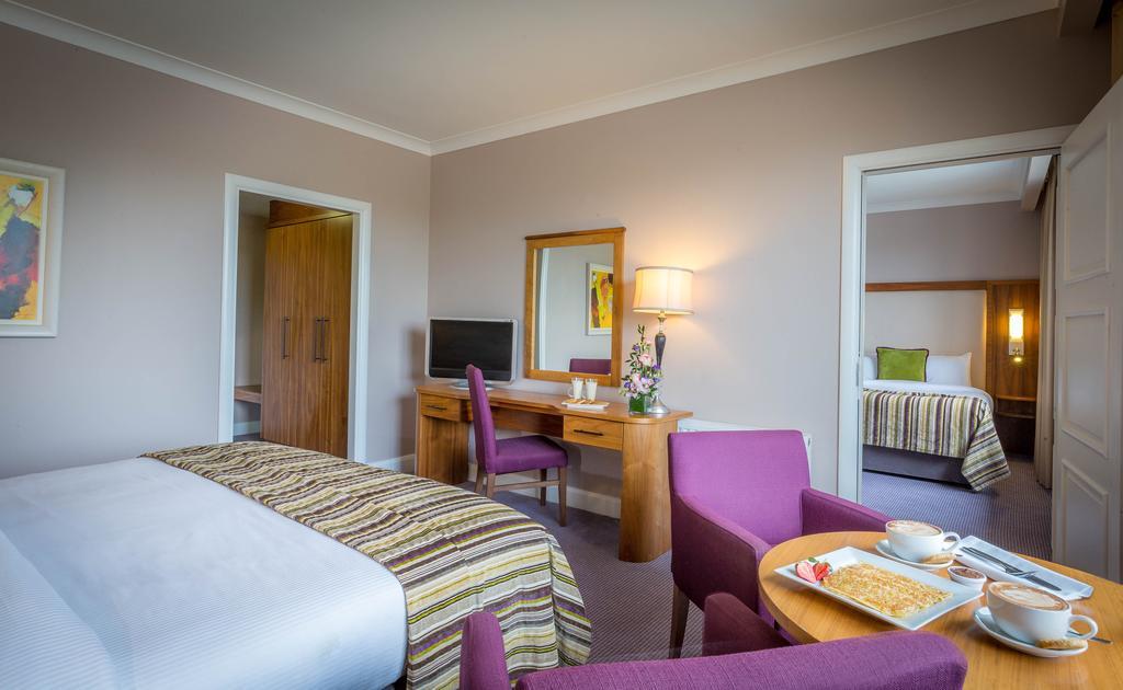 Charleville Park Hotel & Leisure Club Ireland Exterior foto